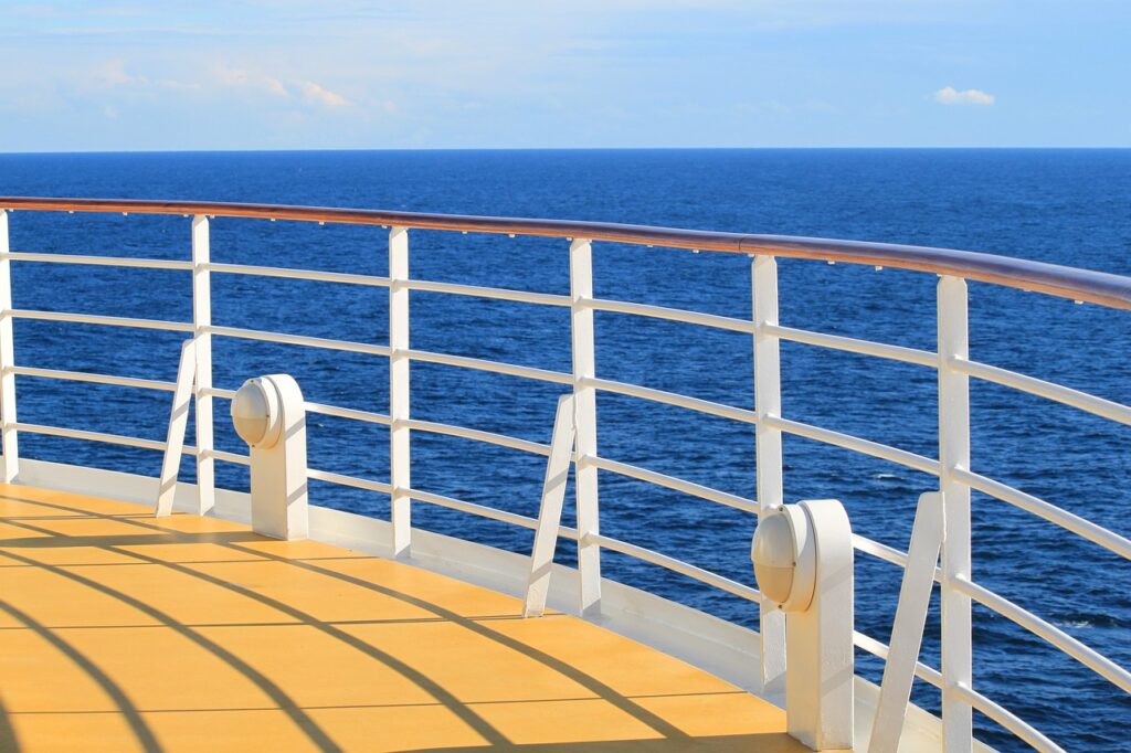 Don’t Break These 6 Rules Or You’ll Drive Other Cruisers Crazy